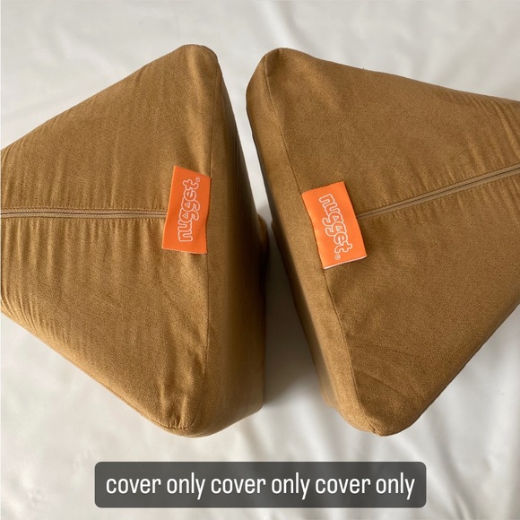 Nugget Comfort Accents Nugget Comfort Couch Triangle Covers